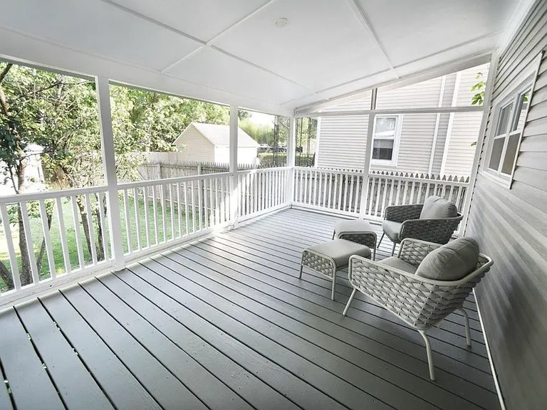 14 S Cedar St — Photo 5