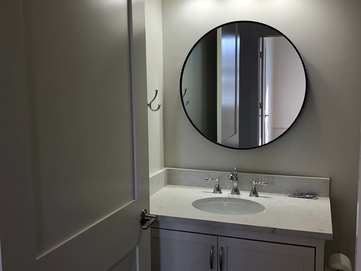 2 bed, $1,150 — Photo 2