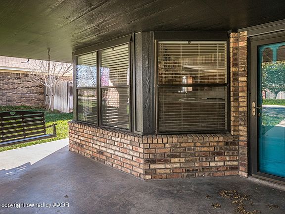 3rd image of 7525 Gainsborough Dr