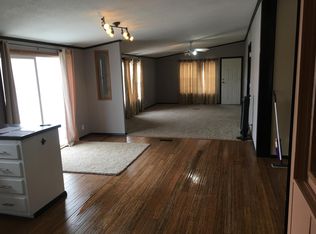 22601 160th Ave, Mediapolis, IA 52637