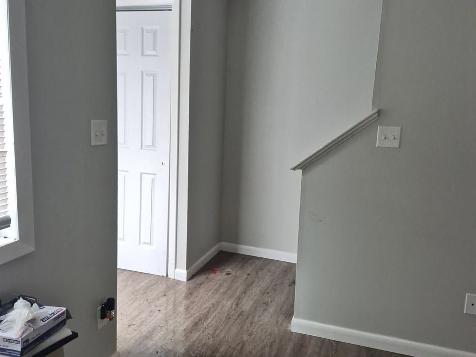 1st image of C3 Grandview Dr #C-3