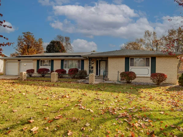 144 S Redbud Avenue, Republic, MO 65738