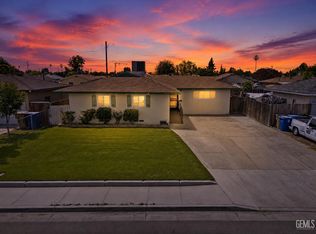 1301 Antonia Way, Bakersfield, CA 93304
