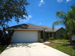 326 Arapahoe Ln NE, Palm Bay, FL 32907