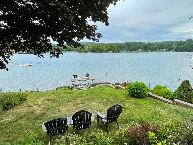 This is just one of the decks offering lake views.