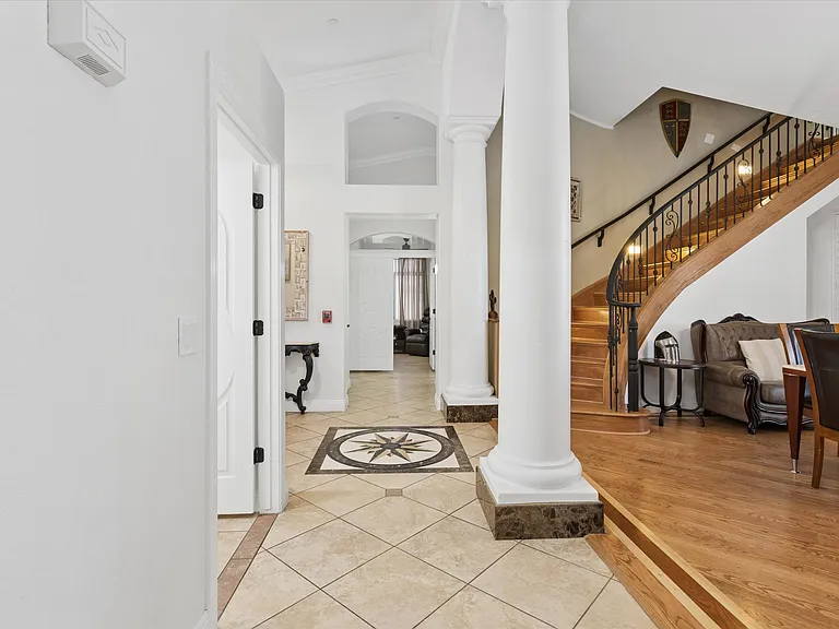 21428 N 55th Ave — Photo 15