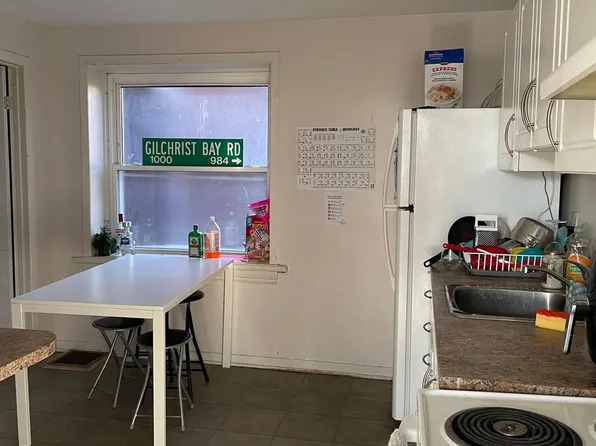 337 N Brock St, Kingston, ON K7L 1S7