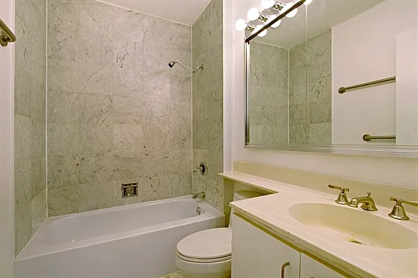 Sold by Citi Habitats | media 4