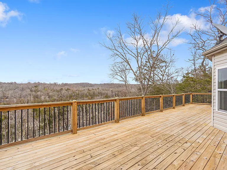 852 Silvercliff Way — Photo 62