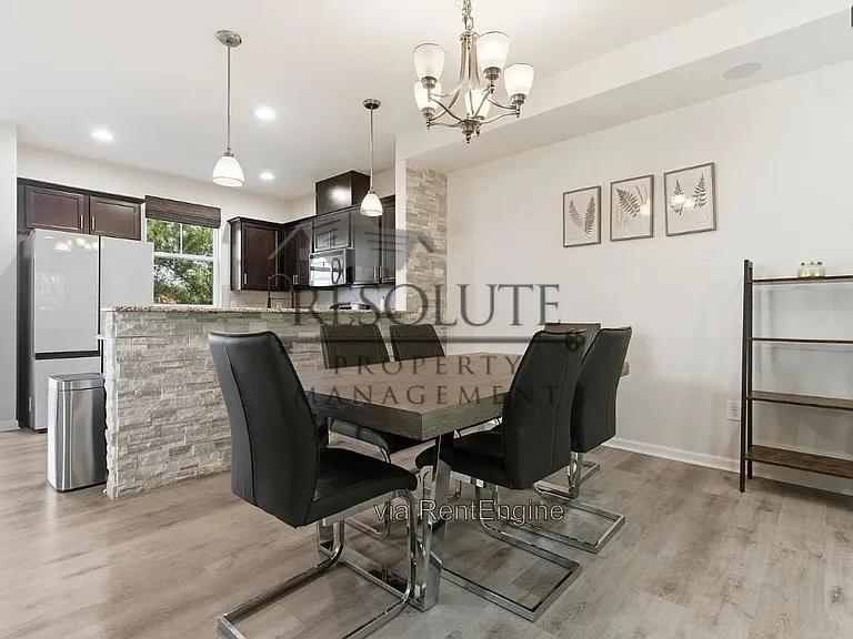 4116 Sykes St — Photo 7