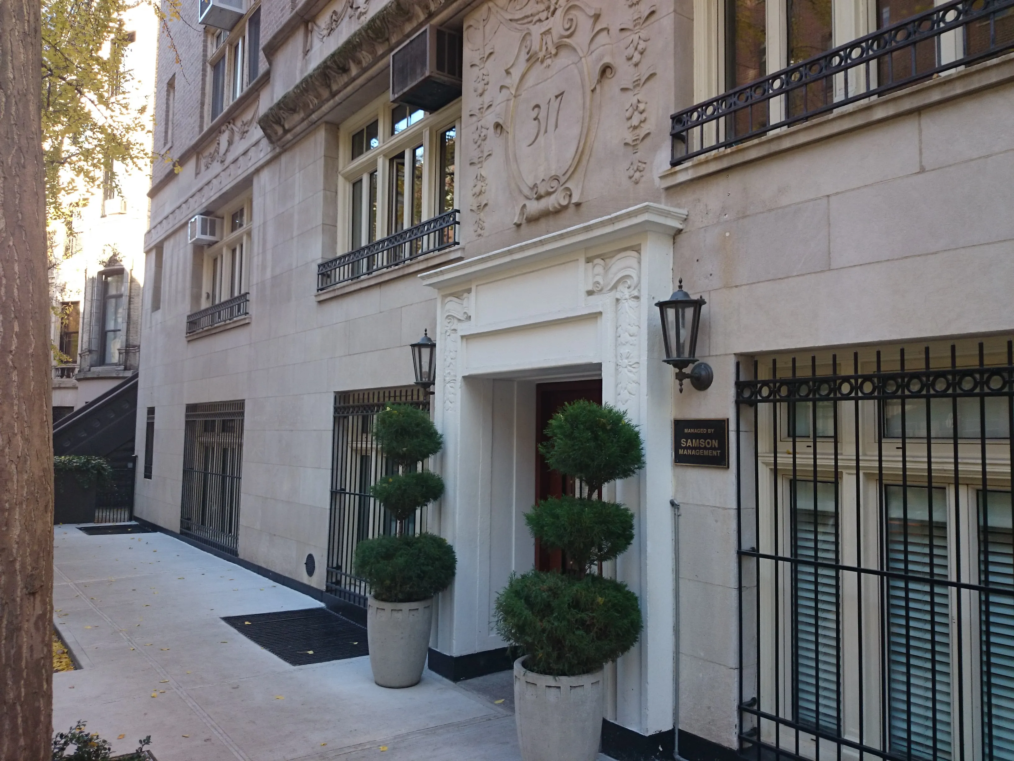 STR様 317 West 89th Street in Upper West Side : Sales, Rentals