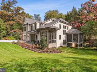 1433 Ironwood Dr, Mc Lean, VA 22101