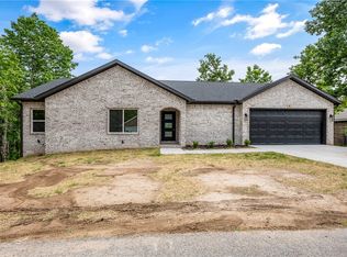 9 Leland Ln, Bella Vista, AR 72715