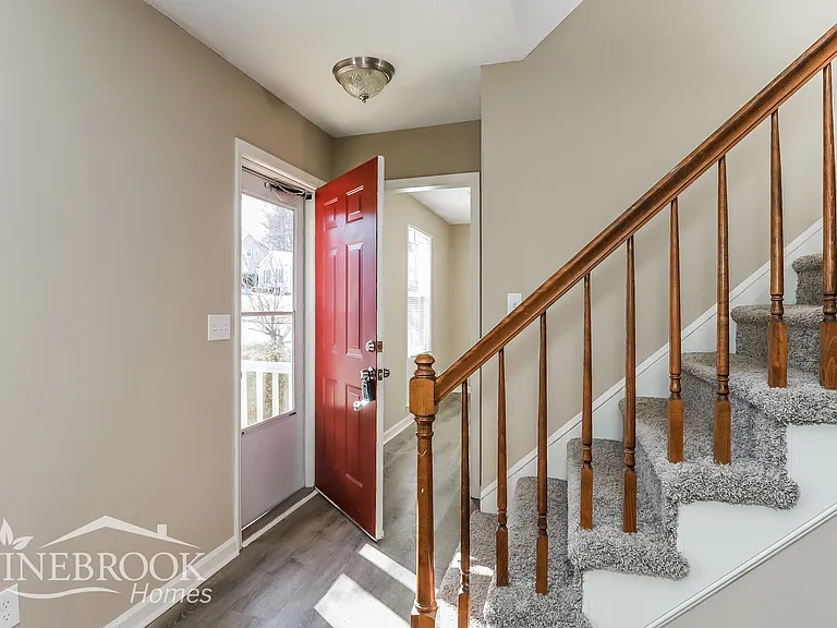 6322 Cardinal Wood Dr — Photo 3