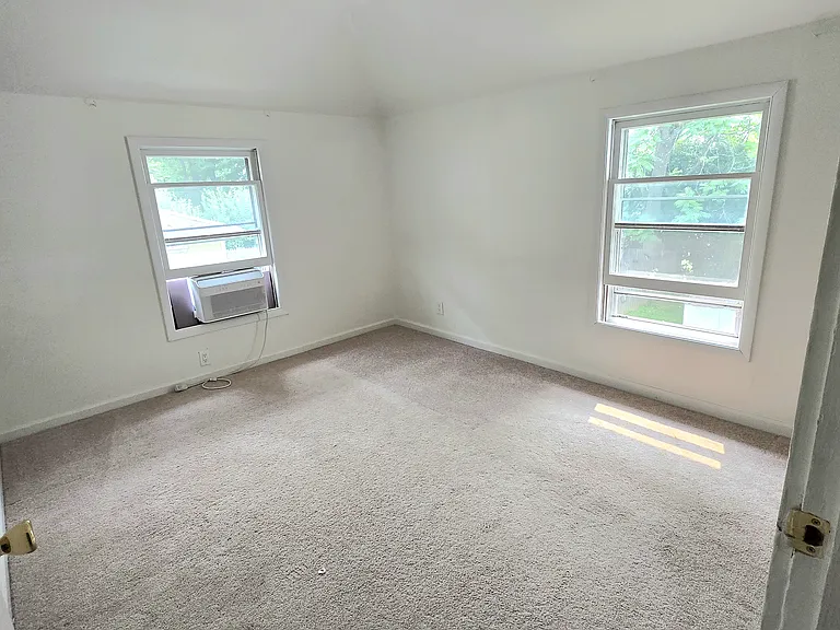 3421 Lexington Ave #2 — Photo 11