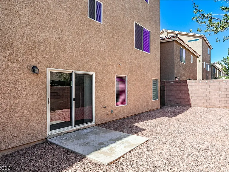 6744 Philharmonic Ave — Photo 22
