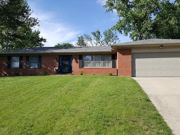 3rd image of 860 Driftwood Ave