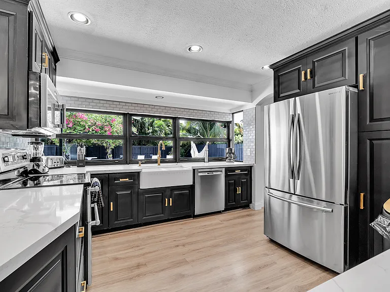 5012 Hayes St — Photo 33