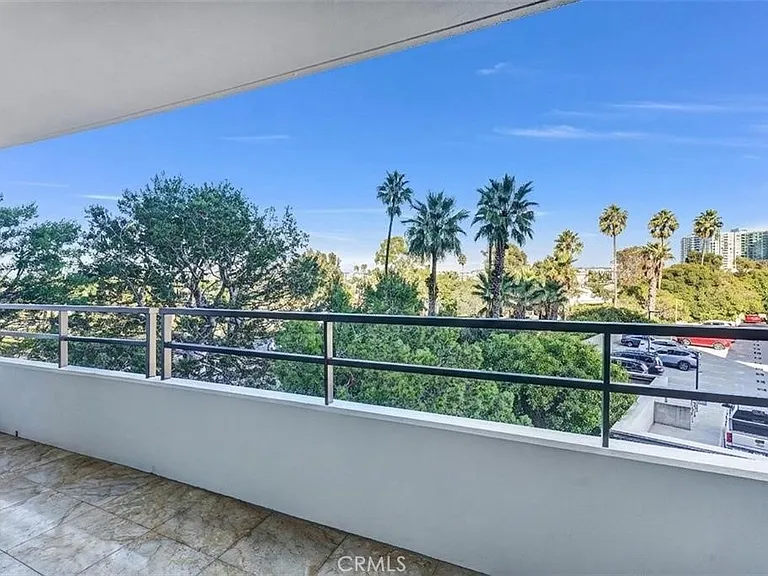 4337 Marina City Dr #149 — Photo 8