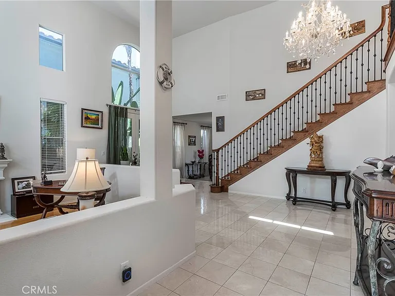 7371 Westcliff Dr — Photo 2