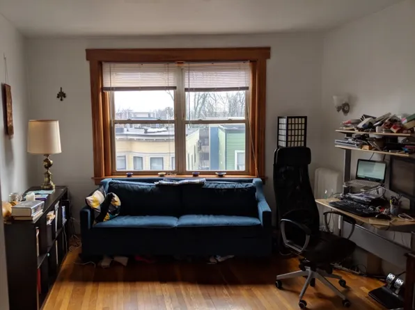 97A Hancock St #8, Cambridge, MA 02139