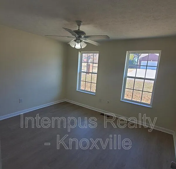 306 Joshua Landing Ct — Photo 20