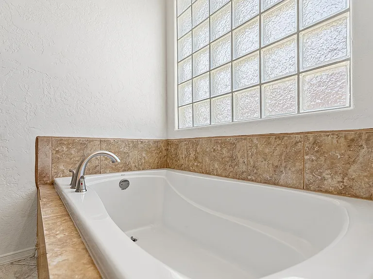 600 Coronado Dr — Photo 27
