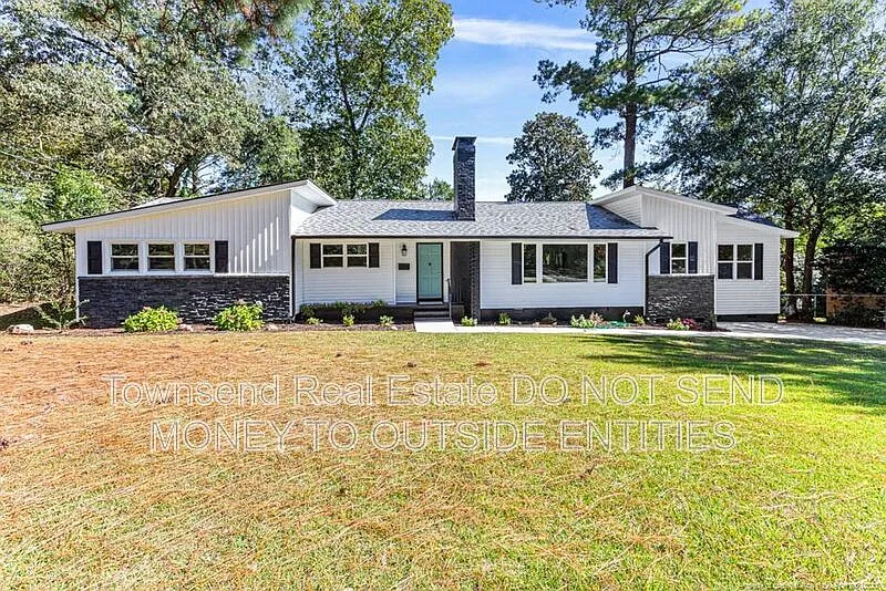 315 Westview Dr