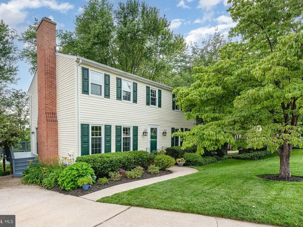 10828 Sandringham Rd, Cockeysville, MD 21030