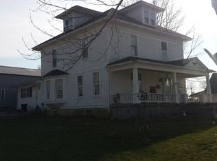 639 W Locust St, Paris, MO 65275