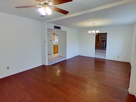 5th image of 120 La Vista Dr