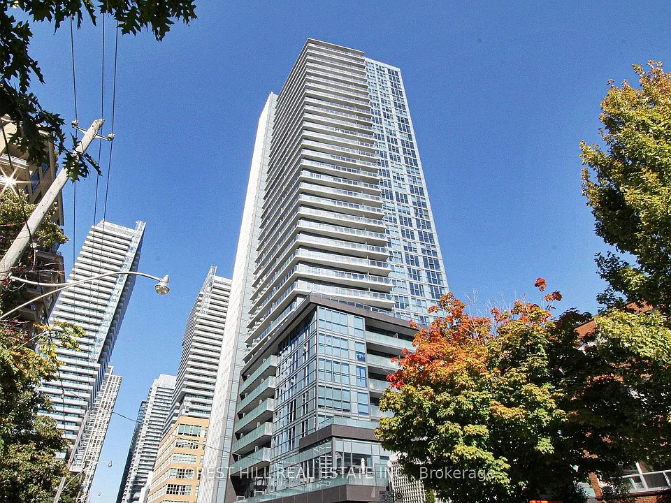 125 Redpath Ave #1911