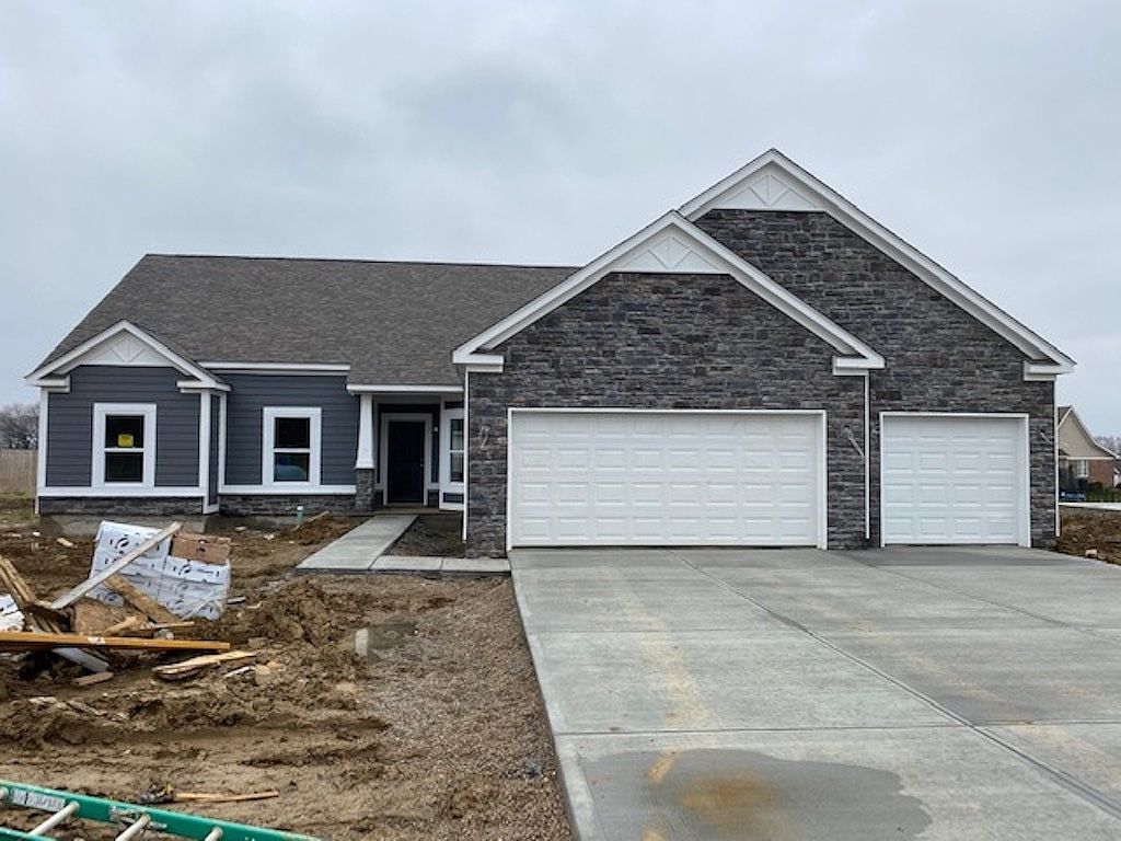 49 Manchester Dr, Trafalgar, IN 46181 Zillow