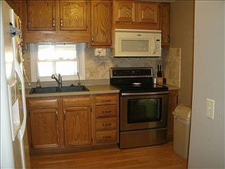 5th image of 2000 East Dr #400S