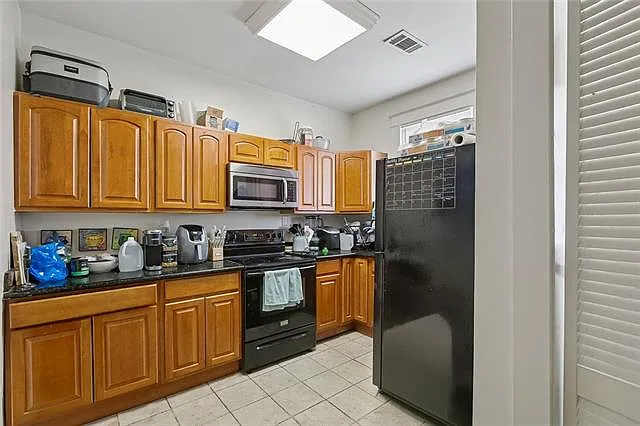4429 S Tonti St — Photo 6