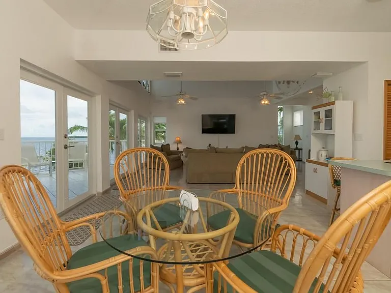601 Cuda Ln — Photo 59