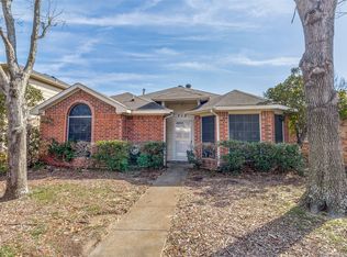 718 Indianpaint Dr, Mesquite, TX 75149