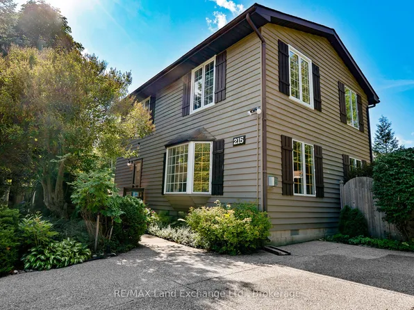 215 Island St, Saugeen Shores, ON N0H 2L0