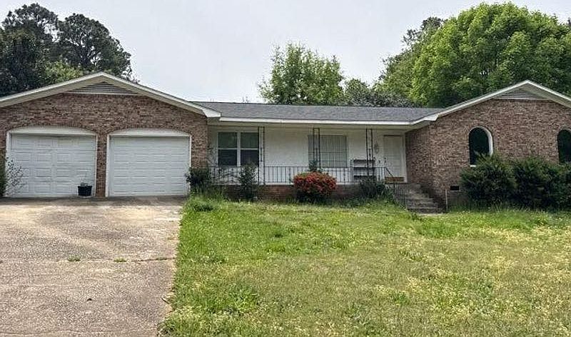 1st image of 107 Charter House Rd