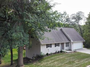 1243 Ithaca Rd, Richland Center, WI 53581