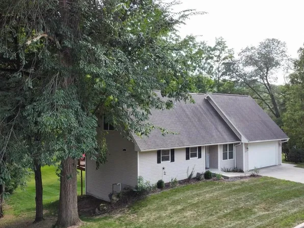 1243 Ithaca Road, Richland Center, WI 53581