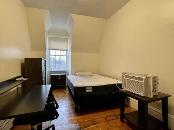 (undisclosed Address), Brookline, MA 02446