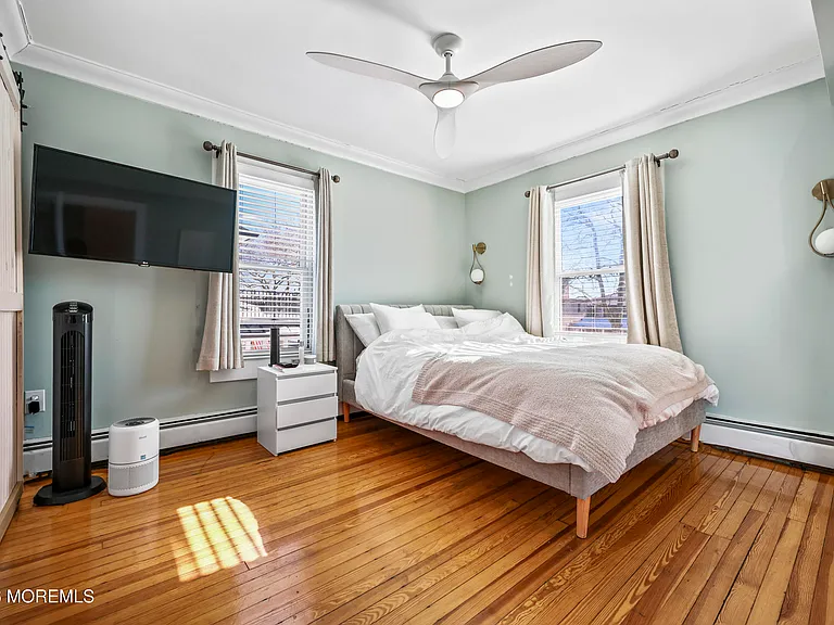 214 Brinley Ave — Photo 12