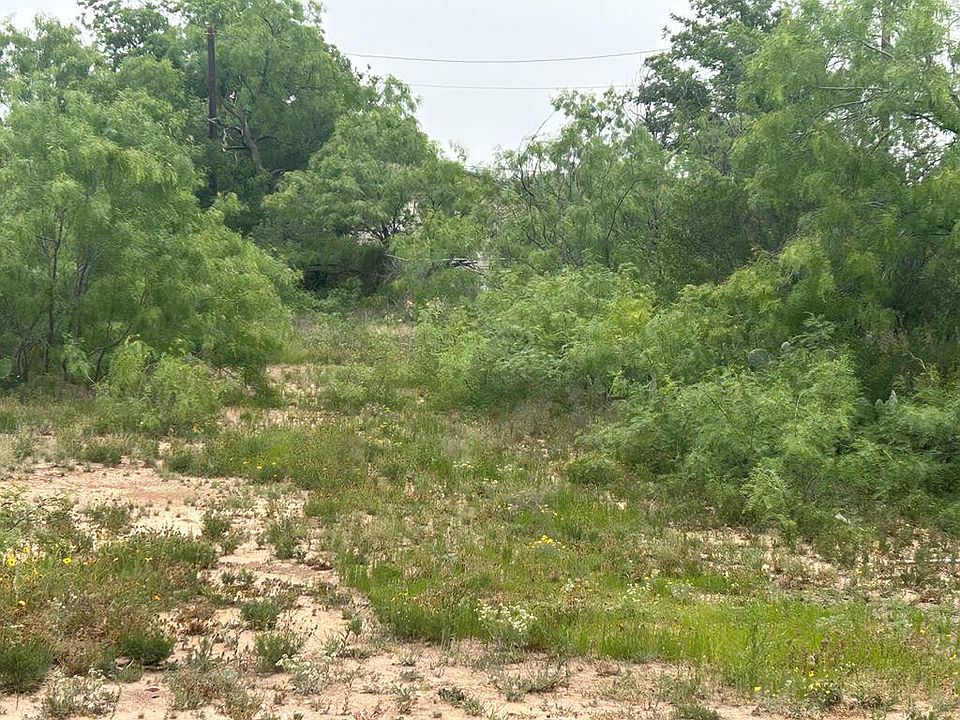 1st image of 0 E 17th St #1