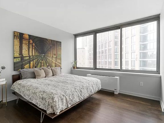 4th image of 230 Ashland Pl APT 10C