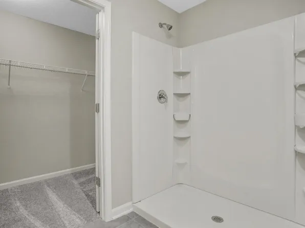 12557 Creekside Manor Dr, Jacksonville, FL 32218