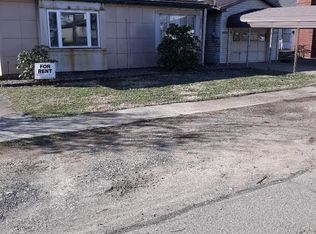 308 3rd St, Beverly, OH 45715