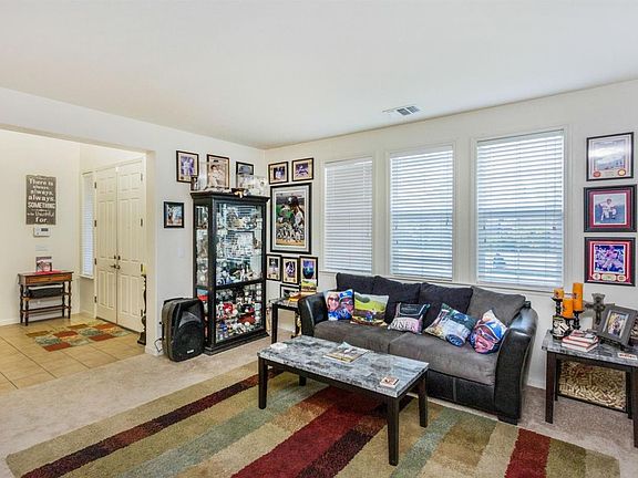 3rd image of 2305 W Robin Ave