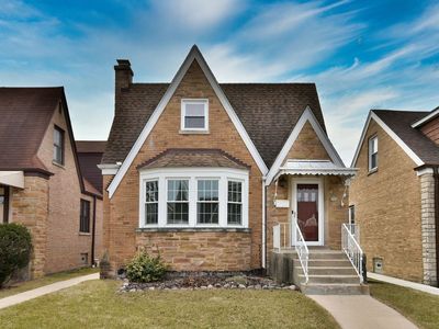 7023 W School St, Chicago, IL, 60634