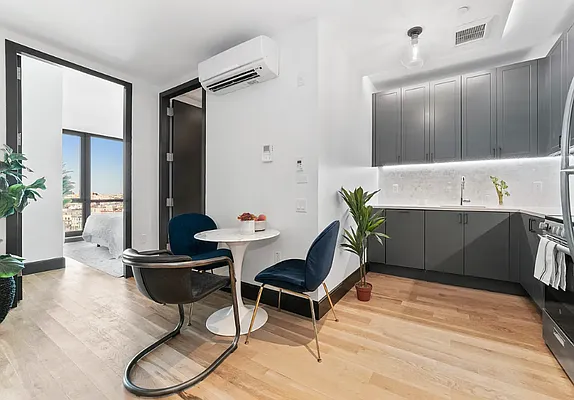 Rented by Dalan Rentals | media 21